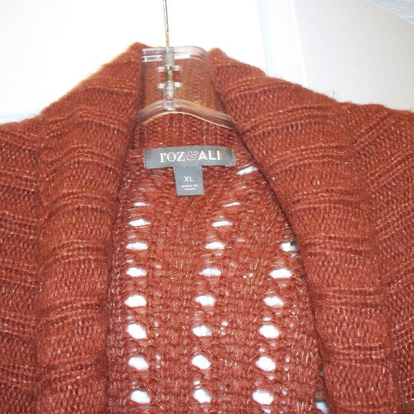 Beautiful Rust Cardigan - Picture 2 of 2